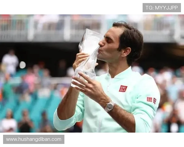 辛纳大师赛三连冠超越费德勒仅次德纳